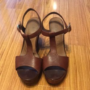 Cathy Jean brown wedges